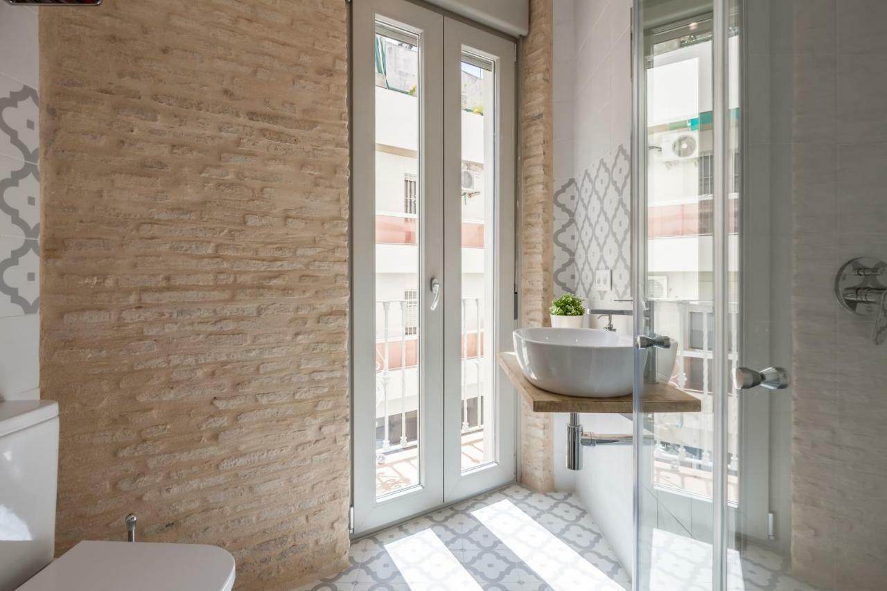 Apartamentos Rg Suites Jardines De Murillo Севілья Екстер'єр фото