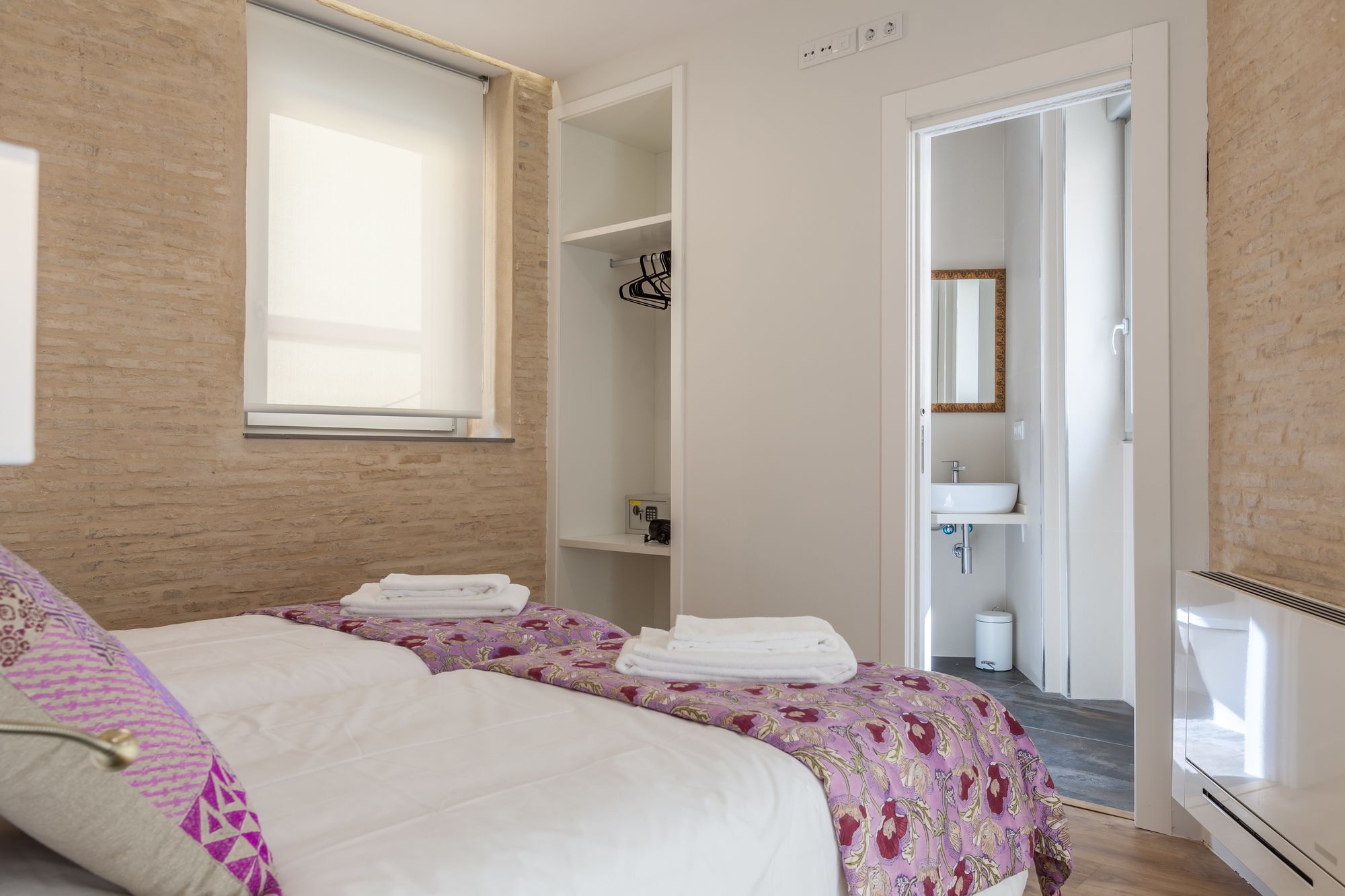 Apartamentos Rg Suites Jardines De Murillo Севілья Екстер'єр фото